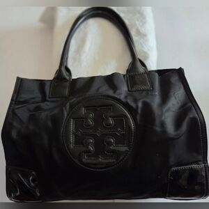 Preowned Tory Burch Black Patent  Ella Tote Bag Straw/Silver Large 9”x 13” x 5”.